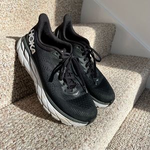 Hoka - Clifton 8